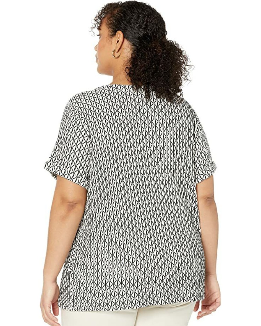 Clothing * | Nic+Zoe Shirts & Tops Plus Size Moving Lines Top Black Multi